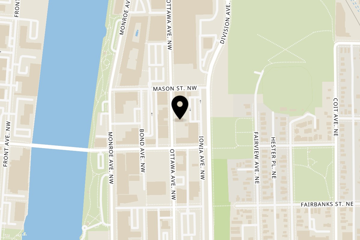 Map showing the location of Chicago Beef Joint on 822 Ottawa Ave NW in Grand Rapids